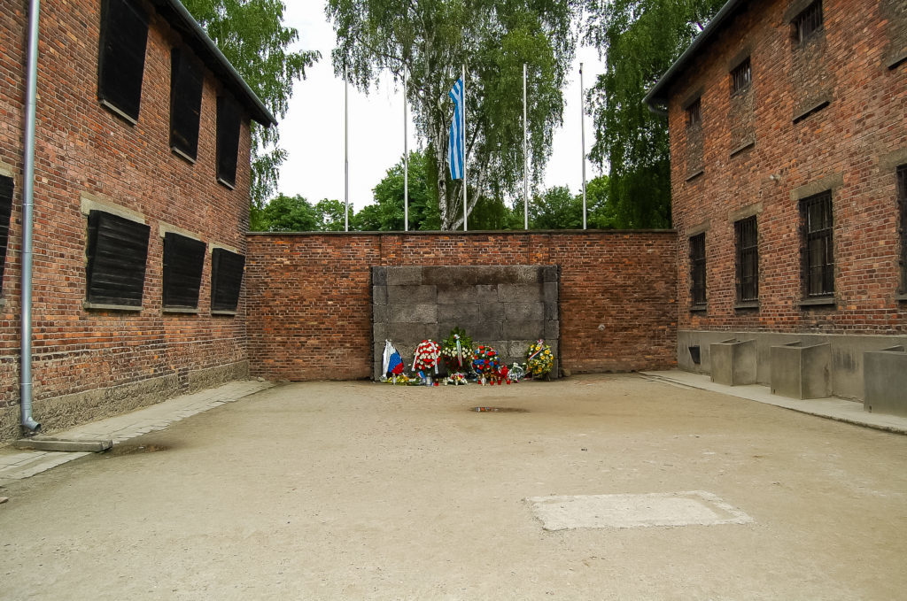 Death Wall, Auschwitz